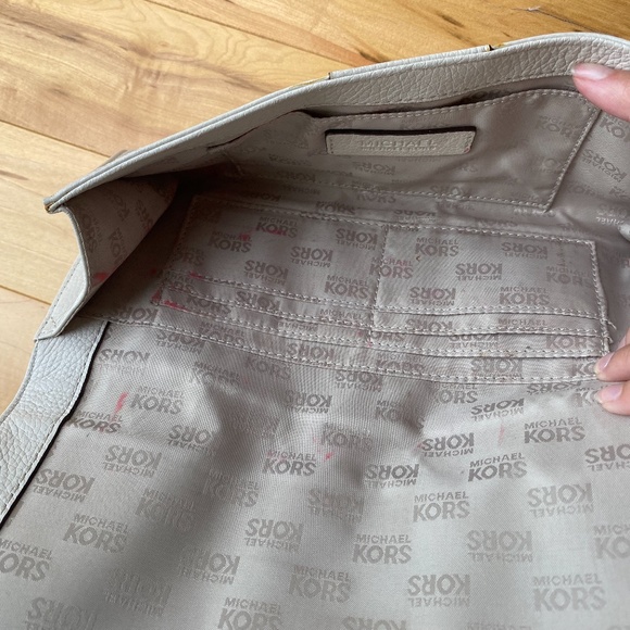 Michael‎ Kors Leather Clutch